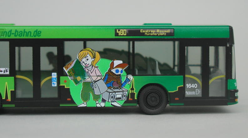 Modell S20:   MAN Niederflurgelenkbus - Dortmunder Stadtwerke - Werbegestaltung f�r das Schokoticket des VRR - Sondermodell mit Nummernschildern - Linie 480 - Ziel "Castrop Rauxel M�nsterplatz"